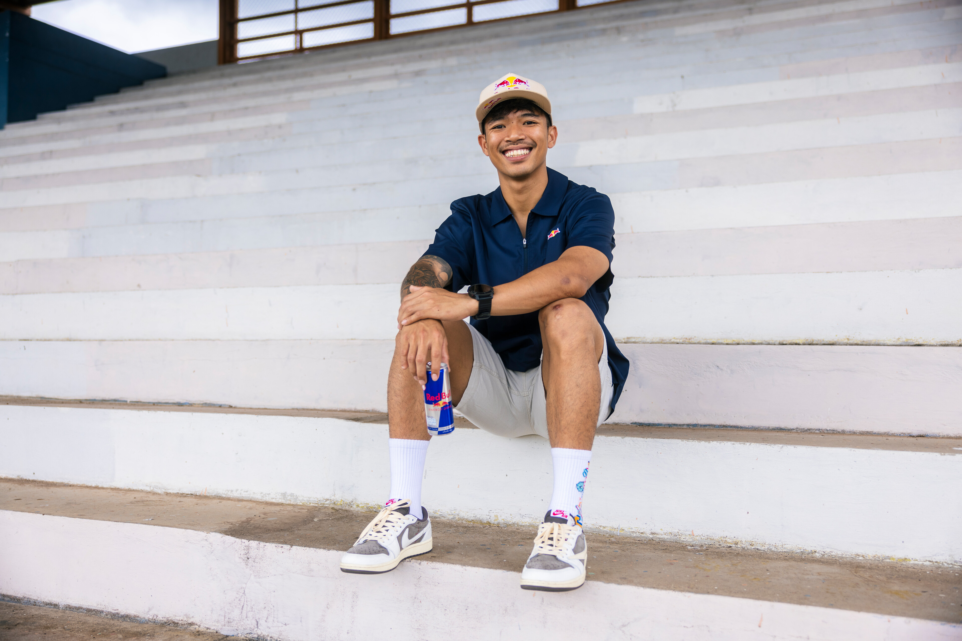 นักแข่ง Red Bull ชาวไทย ก้อง - สมเกียรติ จันทรา เตรียมอุ่นเครื่อง เชคดาวน์ เทสต์ ที่ เซปังฯ