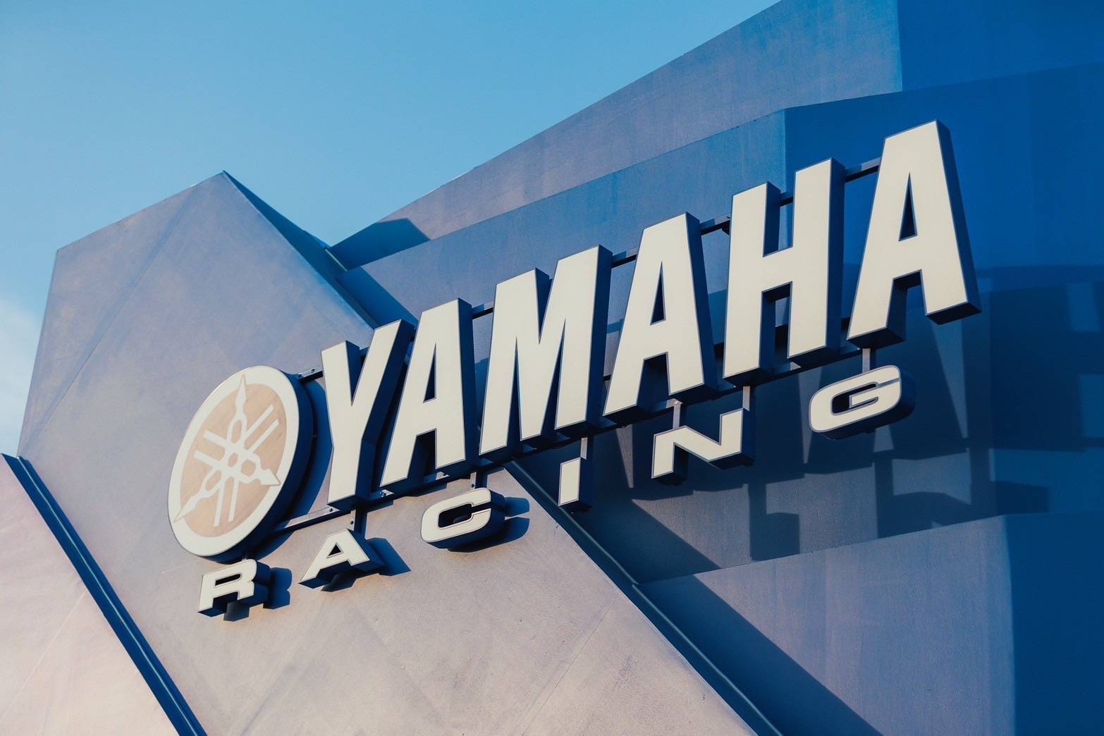 ยามาฮ่าจัดใหญ่! เปิด YamahaGP Pavilion สุดอลังการ
