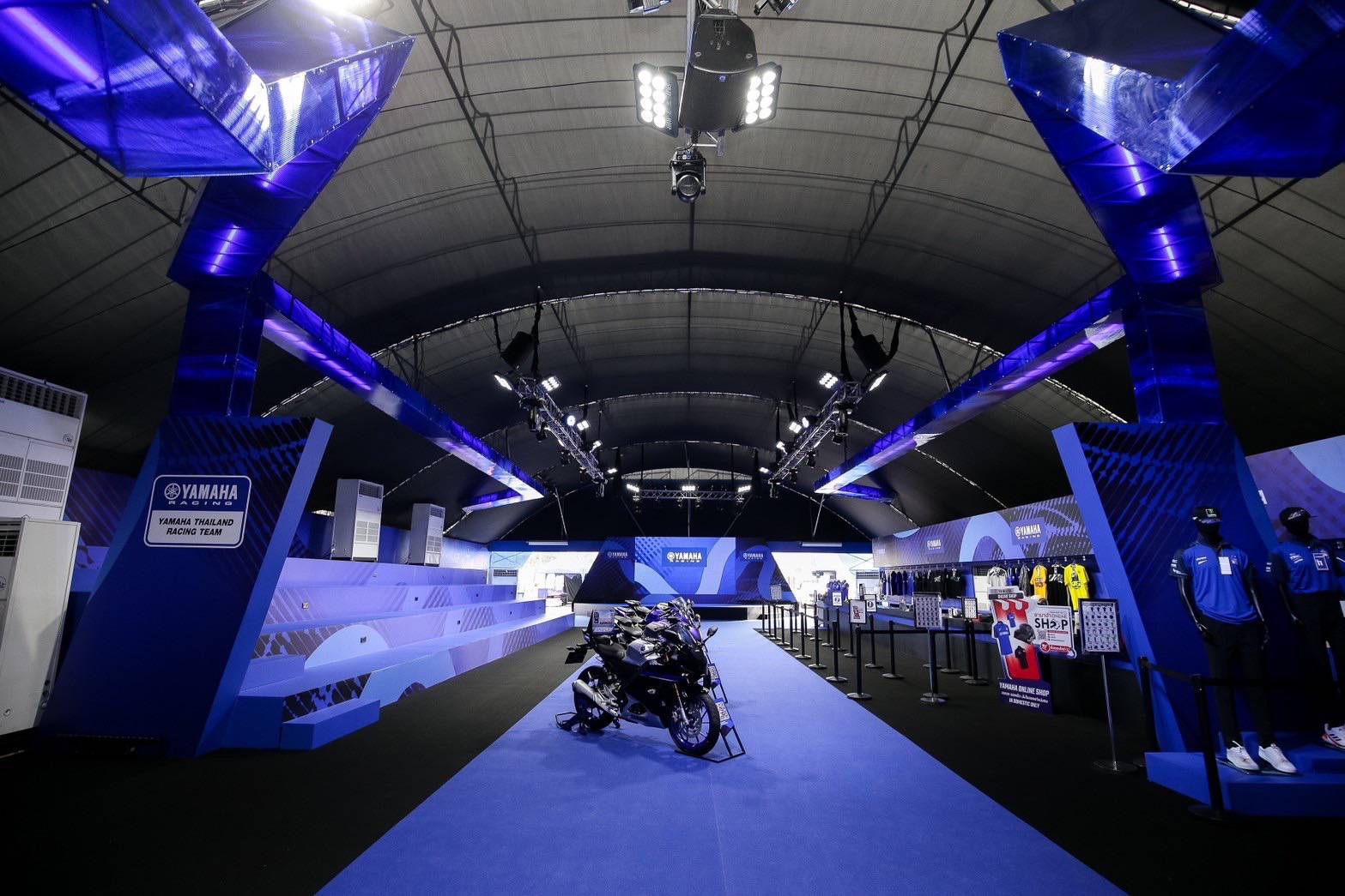 ยามาฮ่าเนรมิต YAMAHA GP PAVILION พร้อมรองรับแฟนมอเตอร์สปอร์ตทั่วโลก ในการแข่งขัน Thailand Grand Prix 2024 จัดเต็มกระทบไหล่ 2 นักแข่งระดับโลก